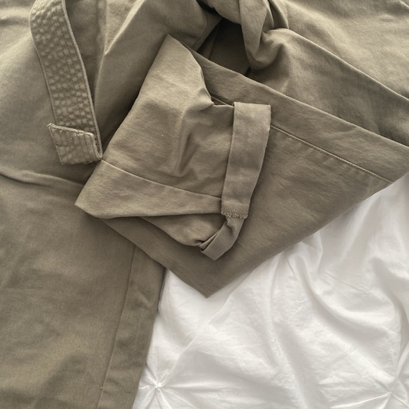 Pants - Picture 3 of 4